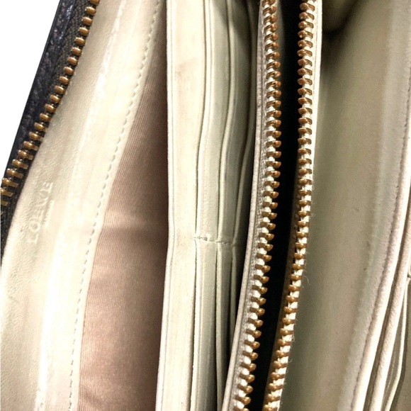 LOEWE VINTAGE ZIP AROUND LONG WALLET - Picture 9 of 13